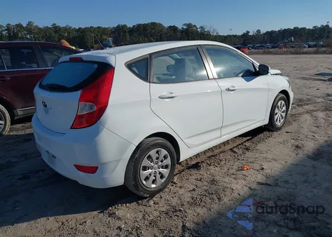 2015 Hyundai Accent Gs z USA, uszkodzony, nr VIN KMHCT5AE0FU20866